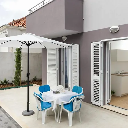 Apartamento Karmen *
