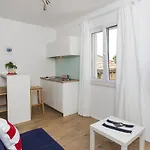 Apartamento Karmen *