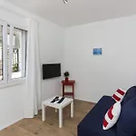 דירה Karmen דוברובניק