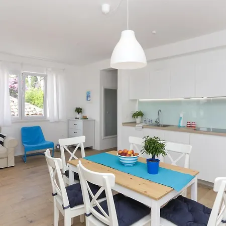 카르멘 두브로브니크