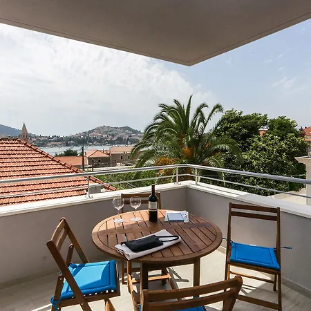 Karmen Appartement