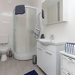Karmen Apartman